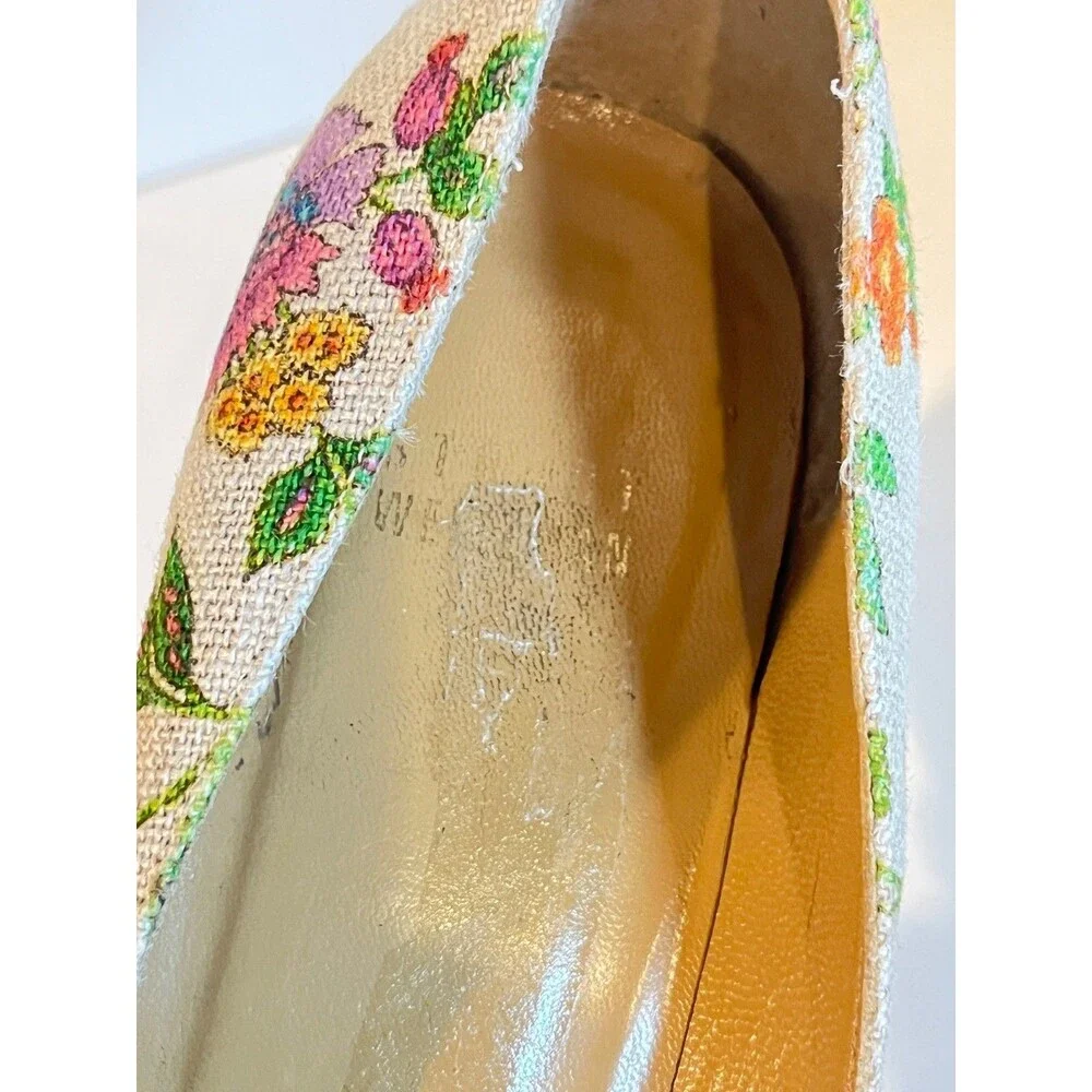 Stuart Weitzman Vintage Floral Tapestry Wedges 7.5 M Spain Quiet Luxury Archive